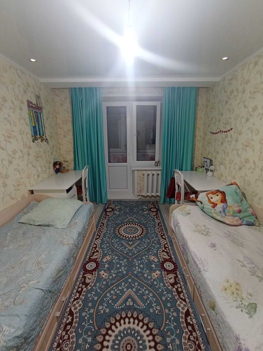 Продам 2 комн. квартиру в Уральске