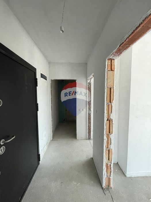 Продава се Двустаен апартамент в Варна, Аспарухово - 111 кв.м за 1113 €/кв.м - Снимка #4