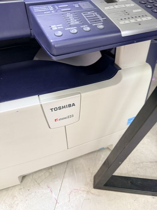Продам принтер todhiba studio223