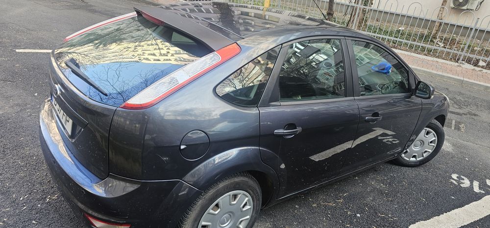 Ford Focus 2/ facelift 1.4 benzin!