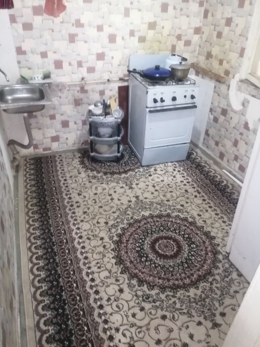 Chilonzorda STUDENT ISHLAYDIGONqizlarga kvartira arenda