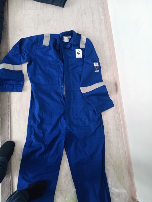 Комбениозный рабочие.