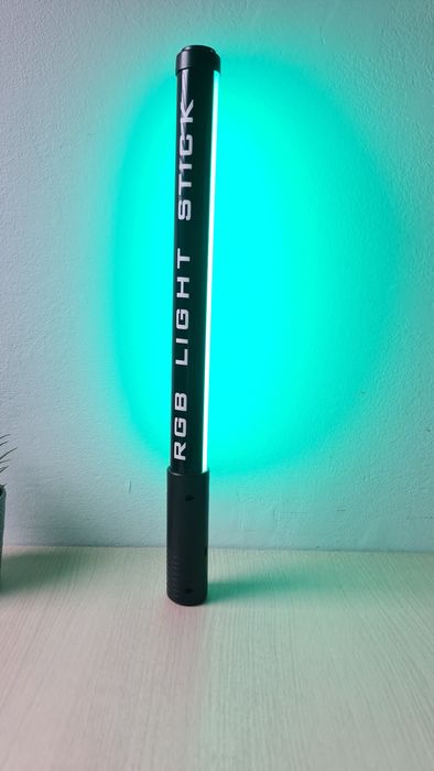 Lampă circulară LED Yongnuo YN608 RGB / Ring Light profesional și Baghetă LED RGB
