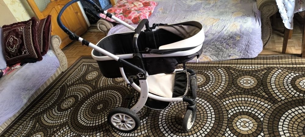 Продается детская коляска