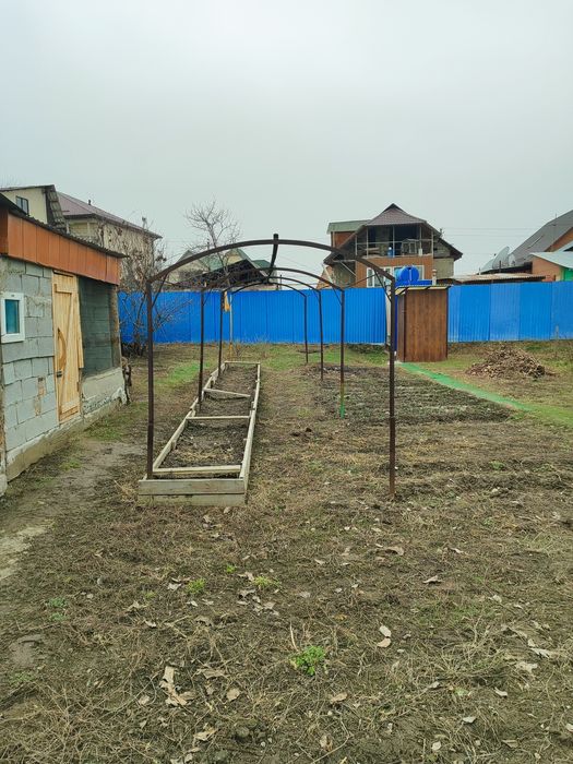 Продам теплицу железную