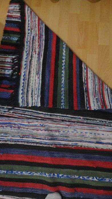 Черги битови-2 броя, куфор (пано) за стена-2 броя - по 25 лв./бр.