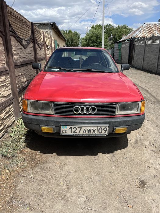 Продам ауди 80 срочно
