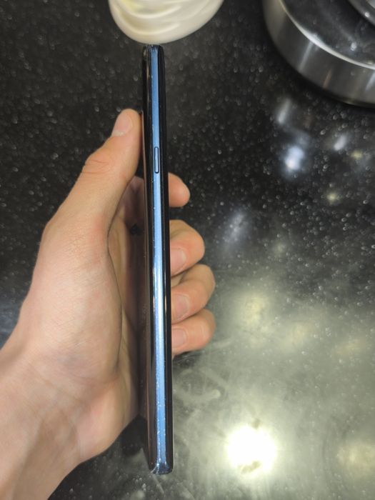 Продам Samsung Note 9 (читать описание)