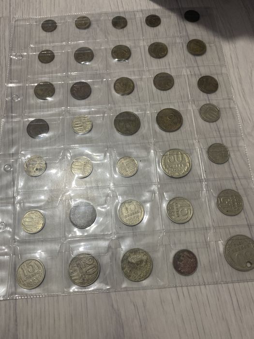 Юбилейные монеты