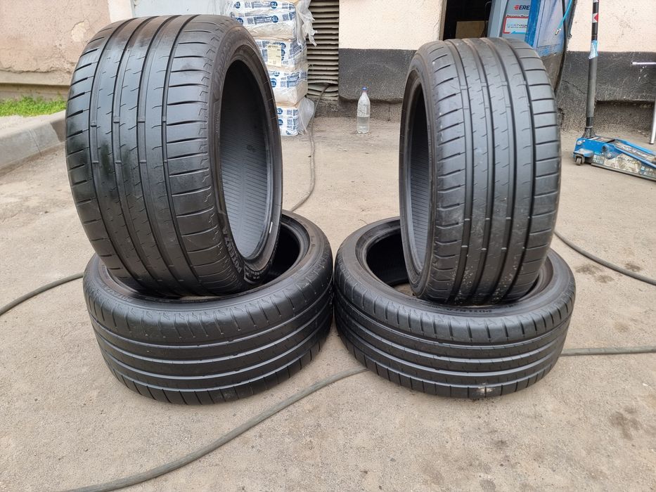 BRIDGESTONE 285/35/19 - 245/40/19 год 21
