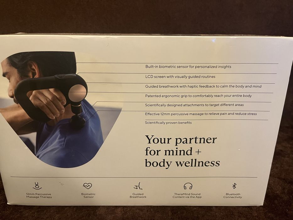 Масажор Therabody - Theragun Sense, черен