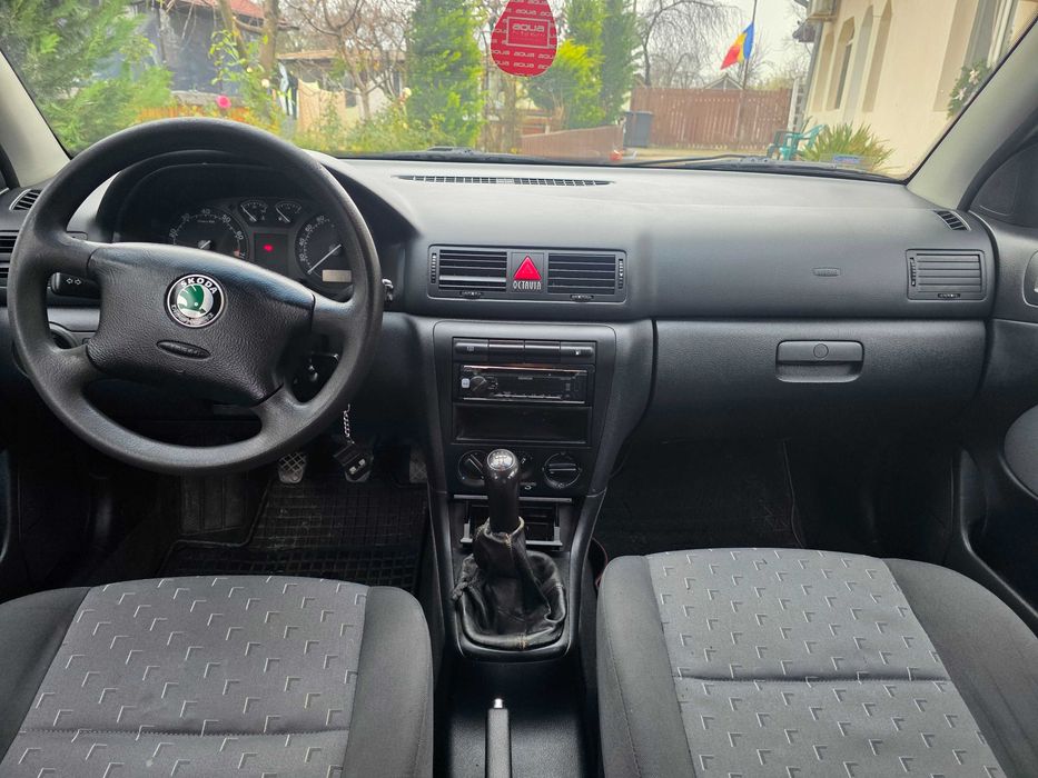 Skoda Octavia Tour 2006-Prim proprietar /16 MPI.105Cp/170000km