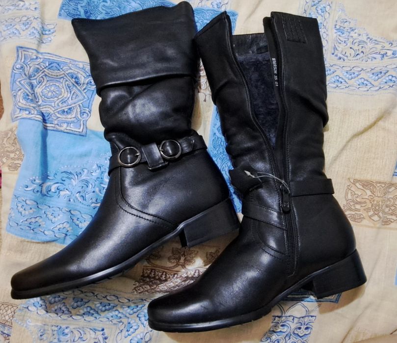 Кожанные, цигейковые, димисезонные сапоги