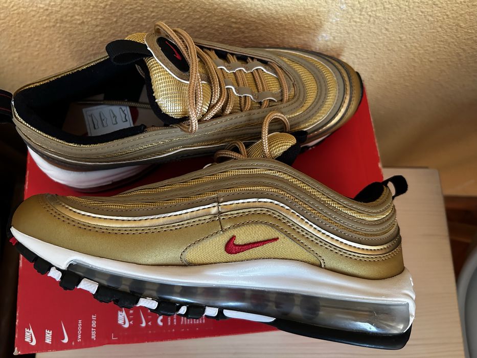 Nike Air Max 97 gold