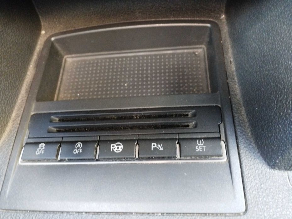 Vw Touran 2.0 diesel 140 cp 7 locuri an 2014 COMFORTLINE