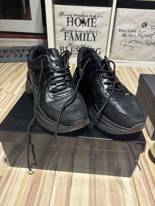 Обувки за всички дами