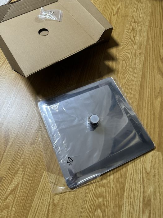 De vanzare cap de dus