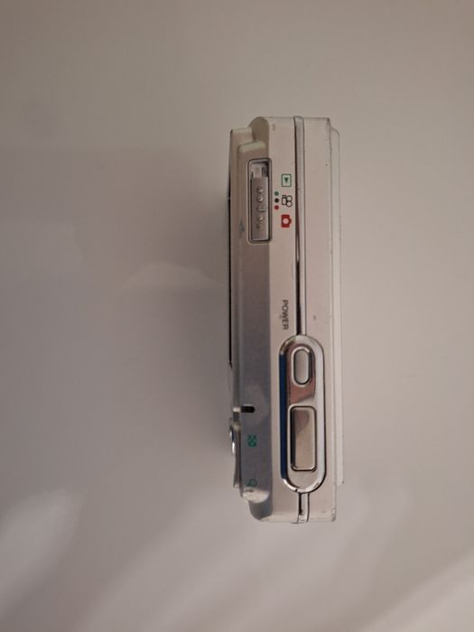 цифров фотоапарат OLYMPUS FE-150