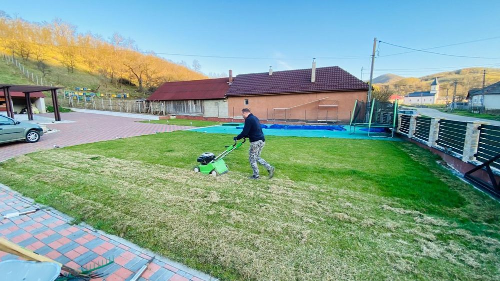 Scarificare gazon,scarificator pe benzina Viking 5cp ,inchiriez