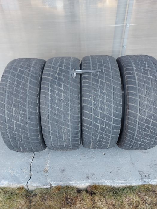 Резина б/у  275/60/20 COOPER