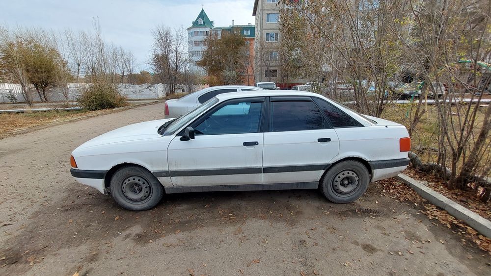 Продам автомобиль Ауди 89