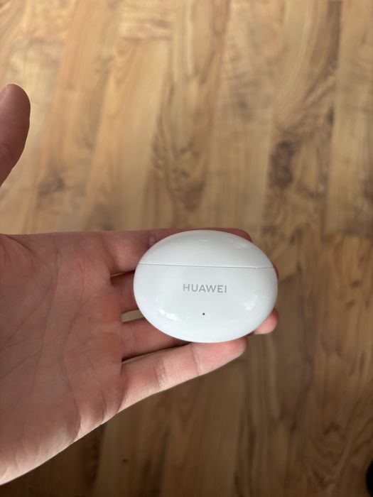 Huawei FreeBuds 4i