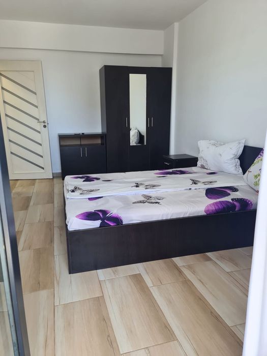 Inchiriez apartament Mamaia