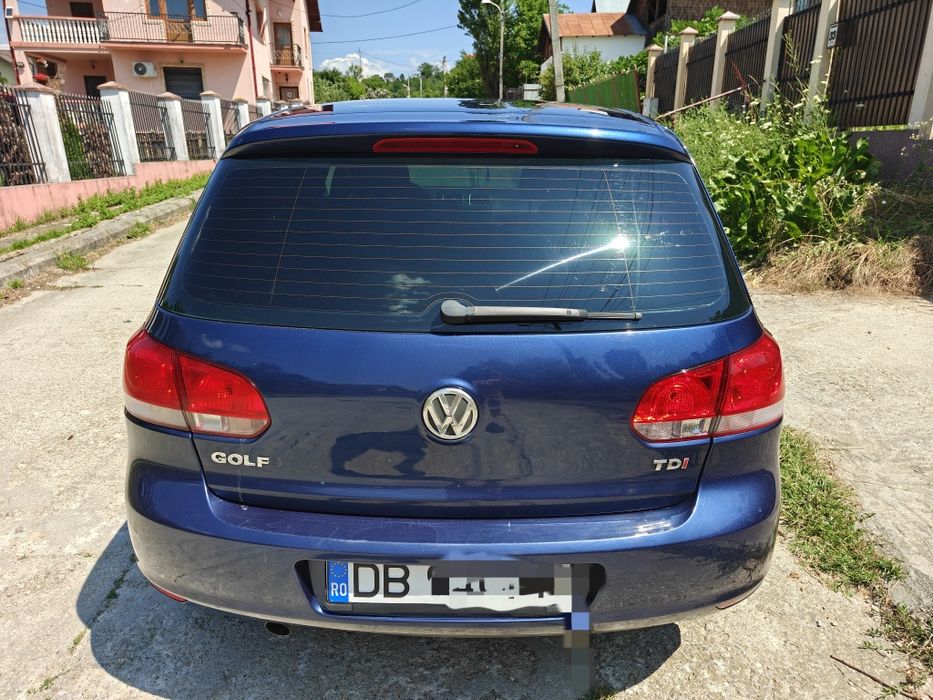 VOLKSWAGEN Golf 2011 — imagine 2