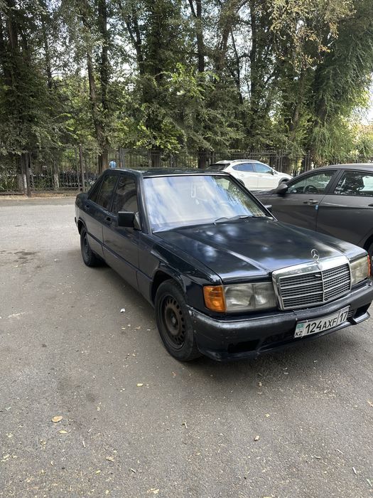 MERCEDES W201 (190)