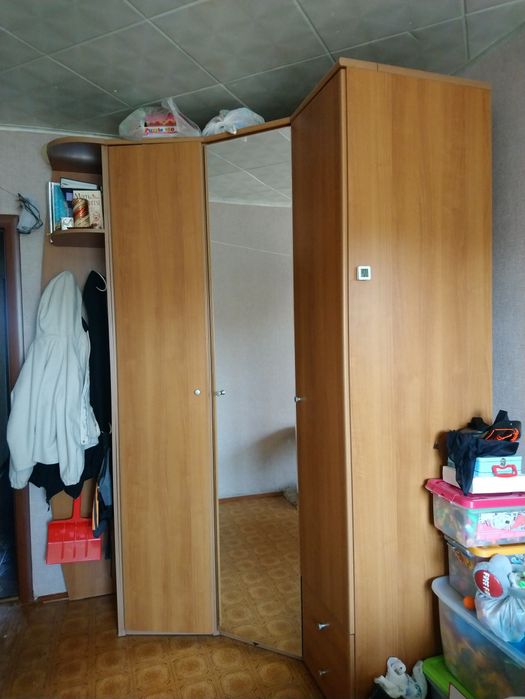 Шкаф угловой, 35000