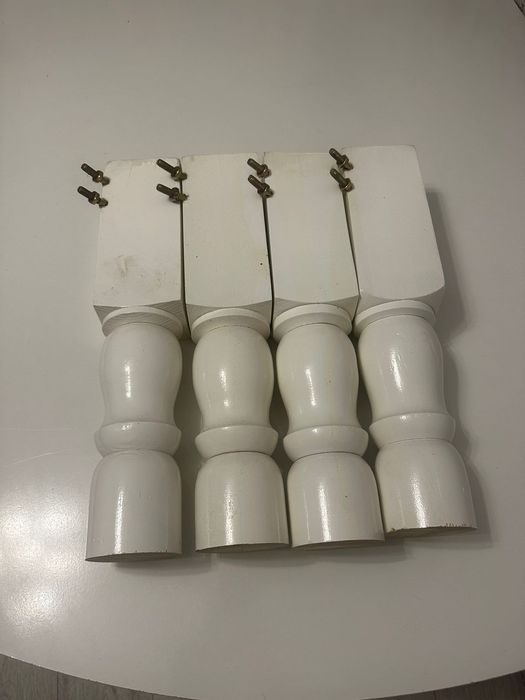 Продам стул с табуреткой