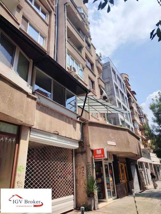 Дава се под наем Двустаен апартамент в София, Център - 70 кв.м за 600 € - Снимка #10