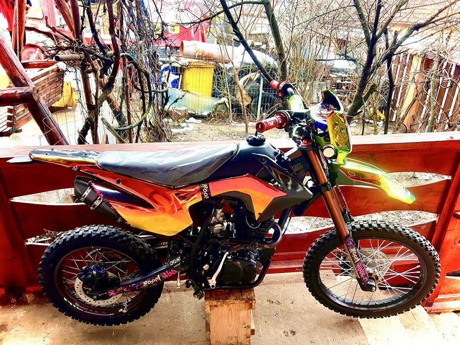 Cross KTM 150  culoare modificata din verde in cameleon