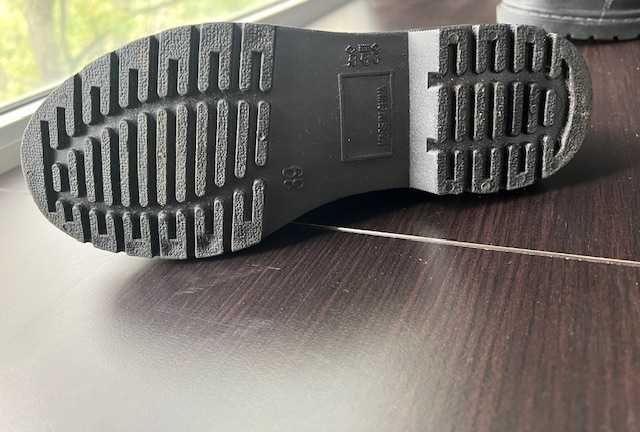 Love Moschino боти, р.38.5/38