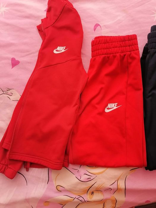 Комплекти Nike за момиче