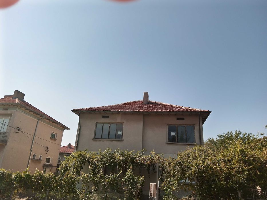 Къща.2-ри етаж в Град Генерал Тошево.