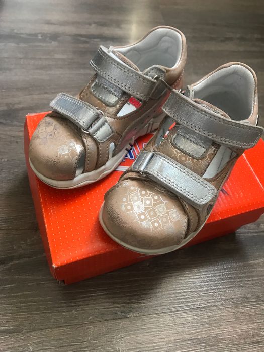 Сандали лето для девочек