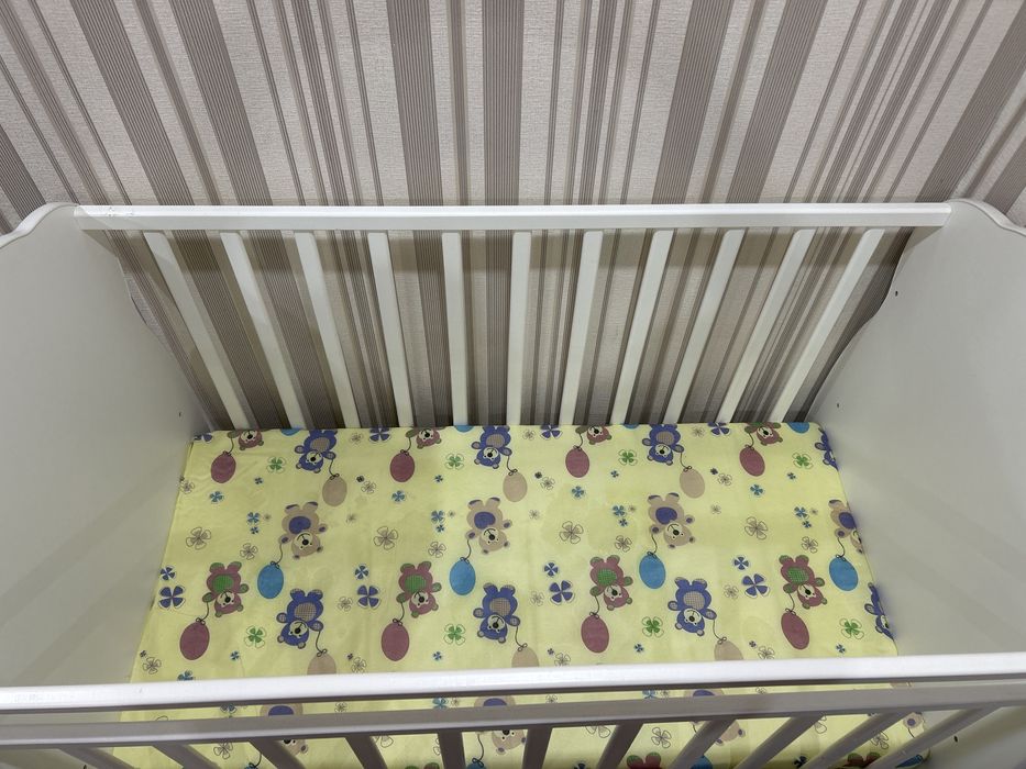 Продам кроватку детскую