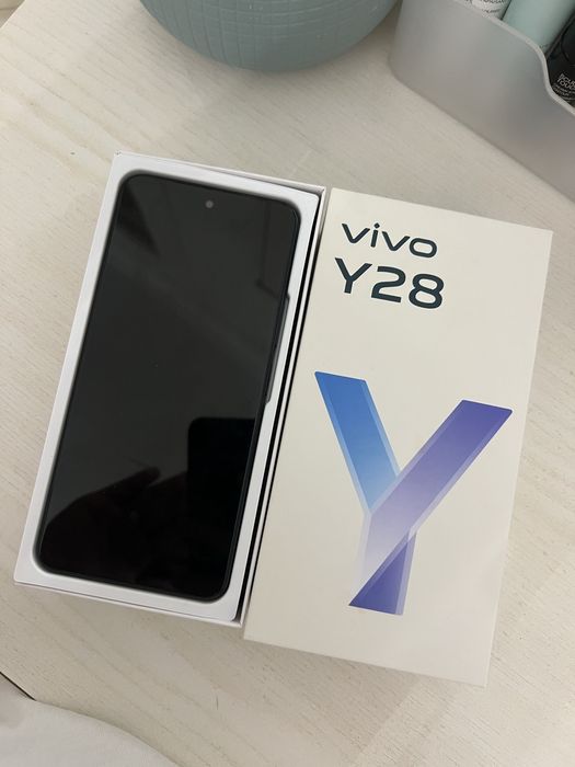Продам телефон Vivo Y28