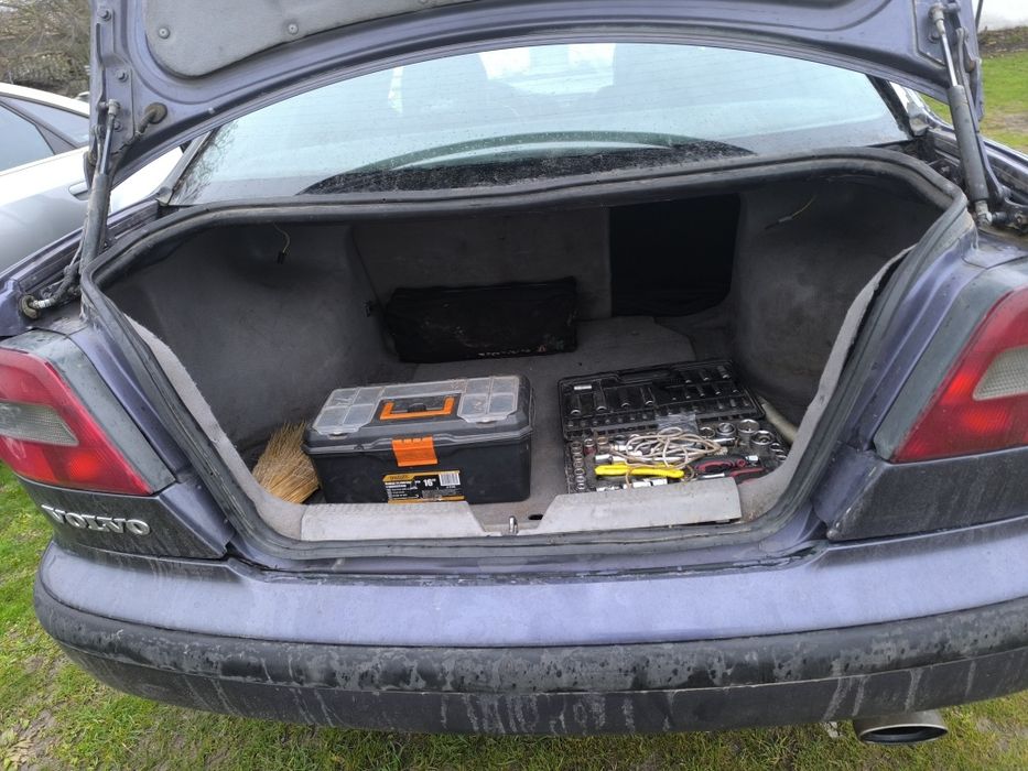 Волво с40 1.8-115к.