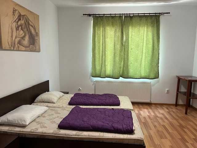 apartament de inchiriat