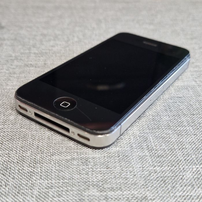 IPhone 4 / 4S за части