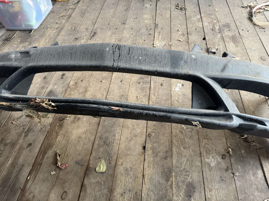 Продам Бампер от Мерседес 211