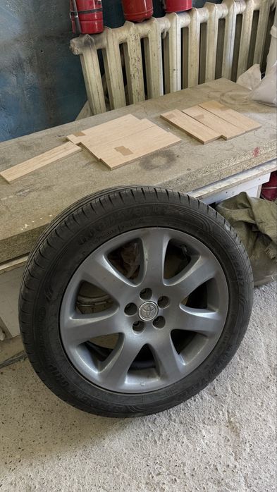 R17 5*100 с резиной Goodyear