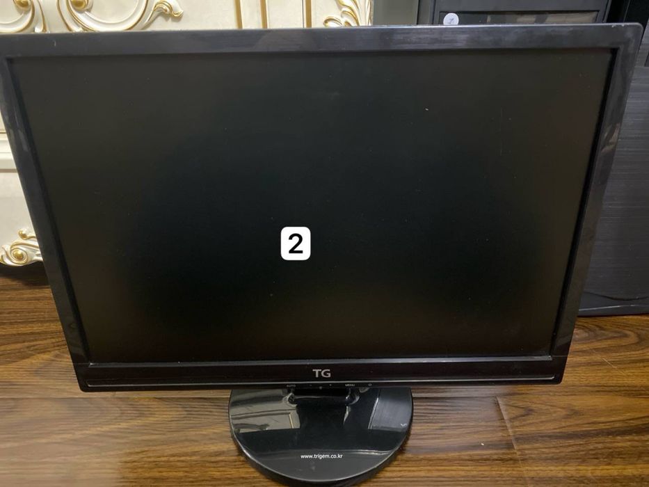 Монитор для компьютера ( офис или игра)