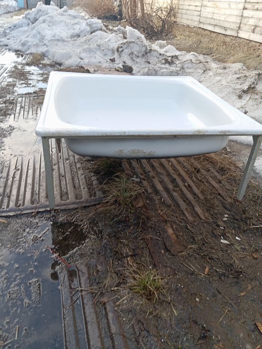 Продам ванну для ванной комнаты