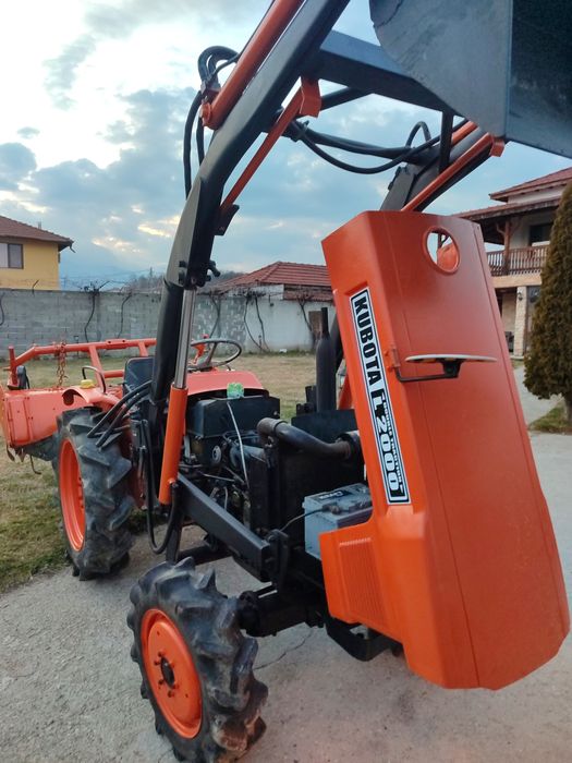 Kubota L2000 - легендарна здравина