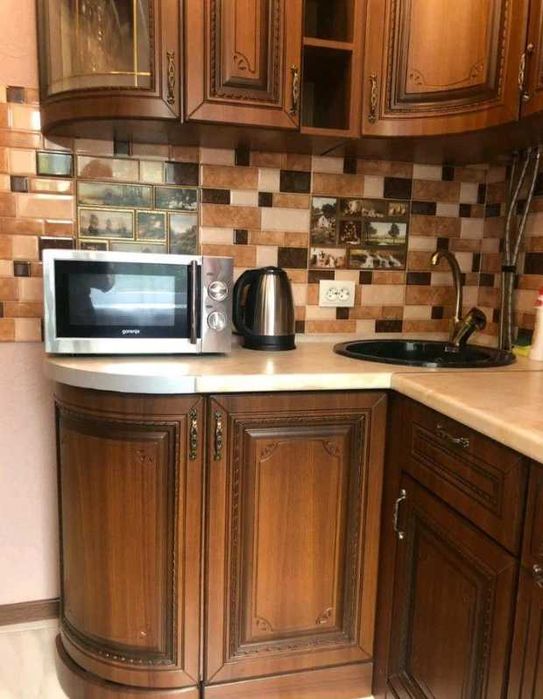 Дава се под наем Двустаен апартамент в Пловдив, Изгрев - 58 кв.м за 219.3 € - Снимка #1