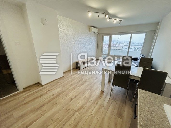 Продава се Тристаен апартамент в Варна, Младост 1 - 61 кв.м за 1968 €/кв.м - Снимка #5
