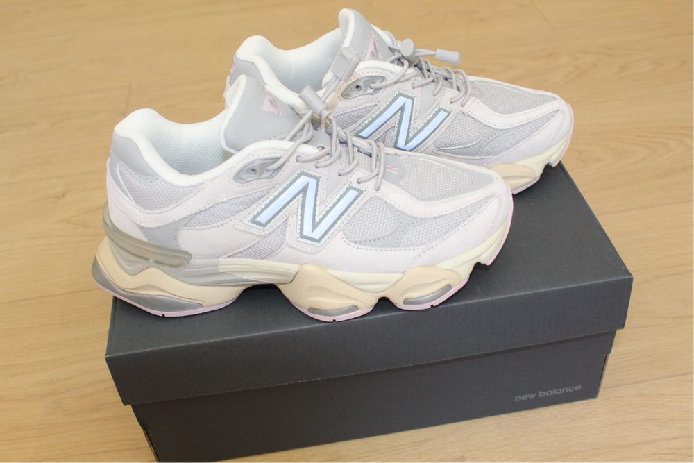 New Balance 9060